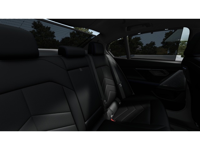 2026 Bmw 550e xDrive photo 11