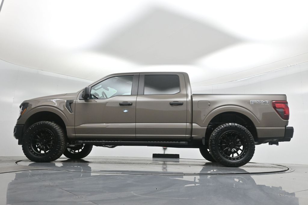 2025 Ford F-150 STX photo 6