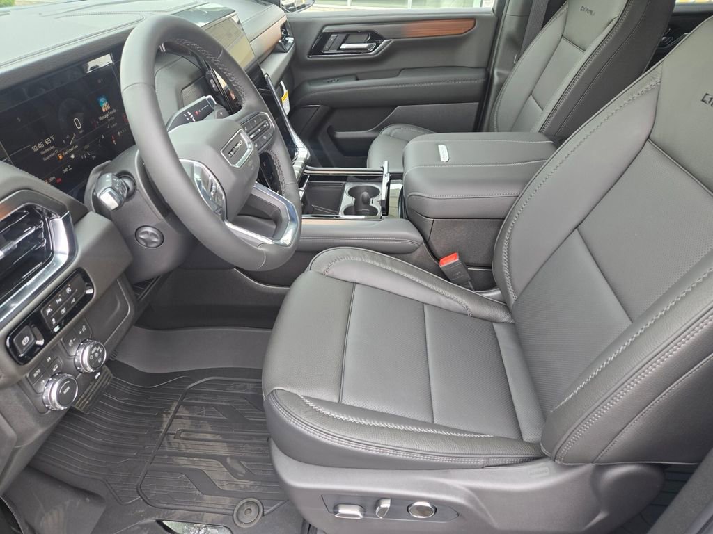 2026 Gmc Yukon Denali photo 3