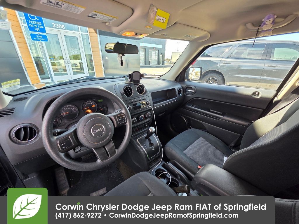 2014 Jeep Patriot Sport photo 4