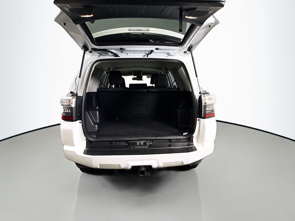 2024 Toyota 4Runner SR5 Premium photo 24