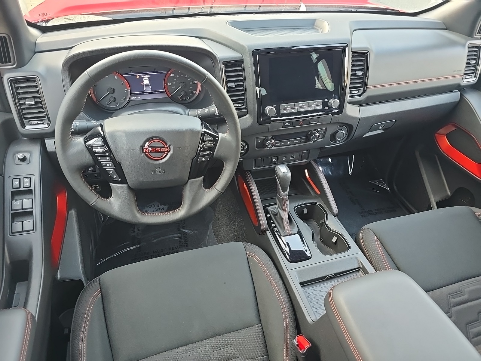 2024 Nissan Frontier PRO-4X photo 2