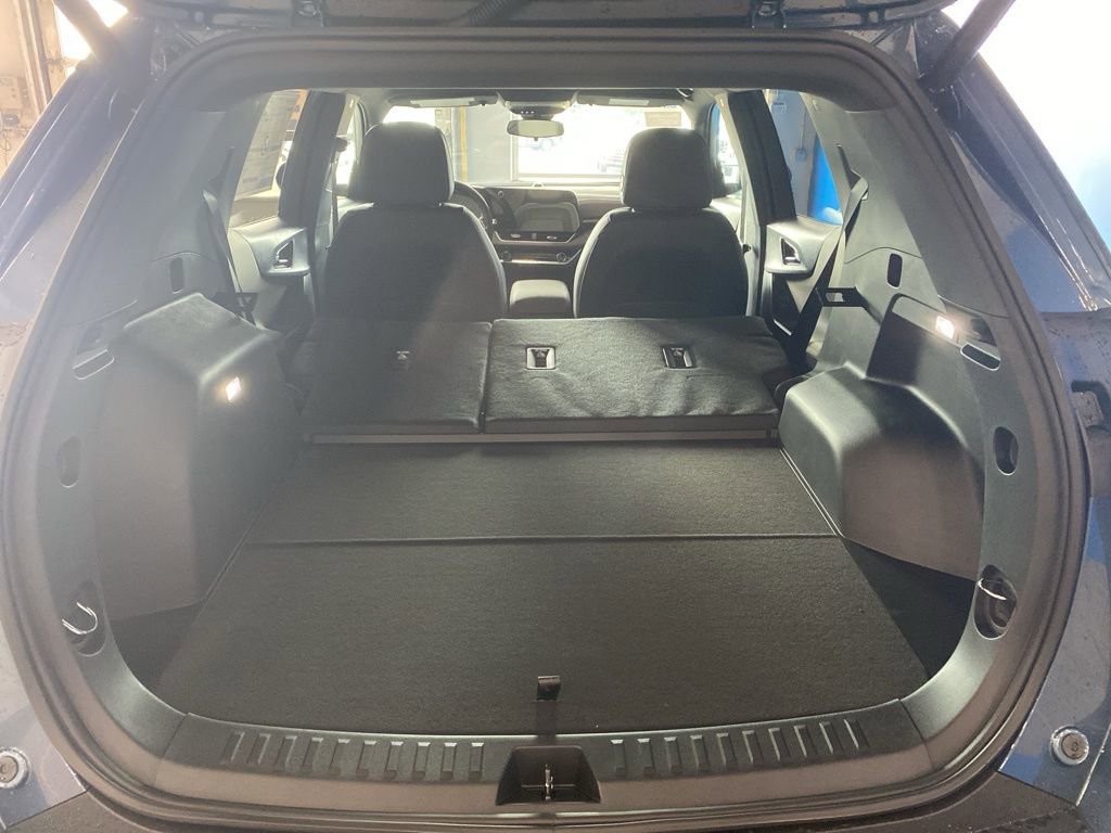 2026 Chevrolet Equinox LT photo 19