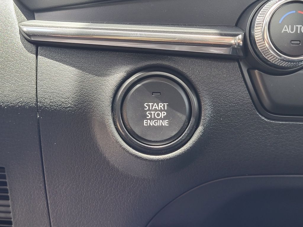 2025 Mazda Mazda3 Sedan 2.5 s Preferred photo 19