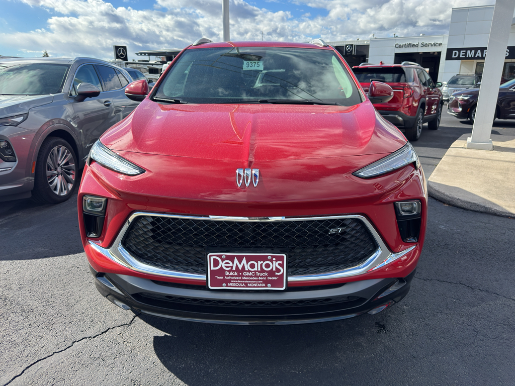 2026 Buick Encore GX Sport Touring photo 2