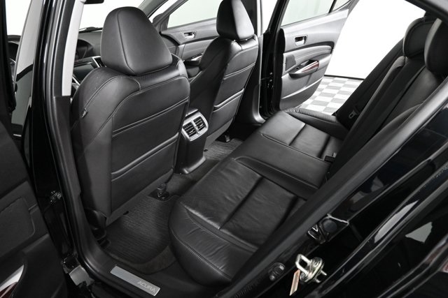 2015 Acura TLX Technology photo 16