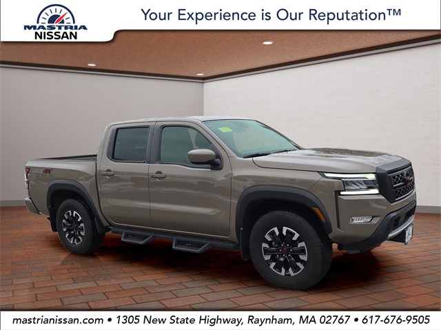 2024 Nissan Frontier PRO-4X's photo