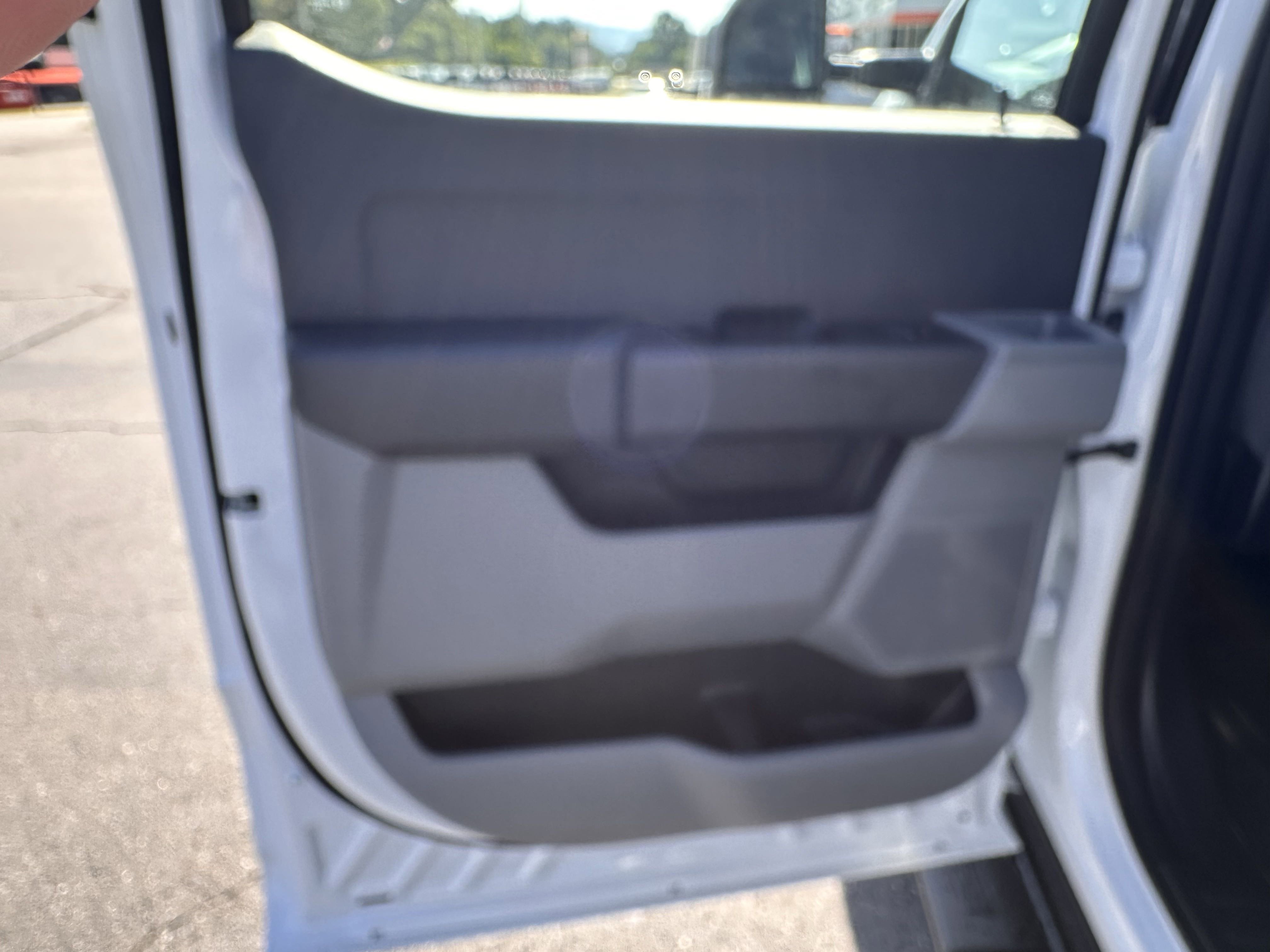2025 Ford F-250 XL photo 5
