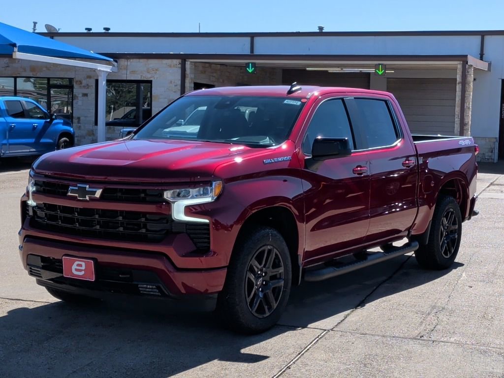 2026 Chevrolet Silverado 1500 RST photo 3
