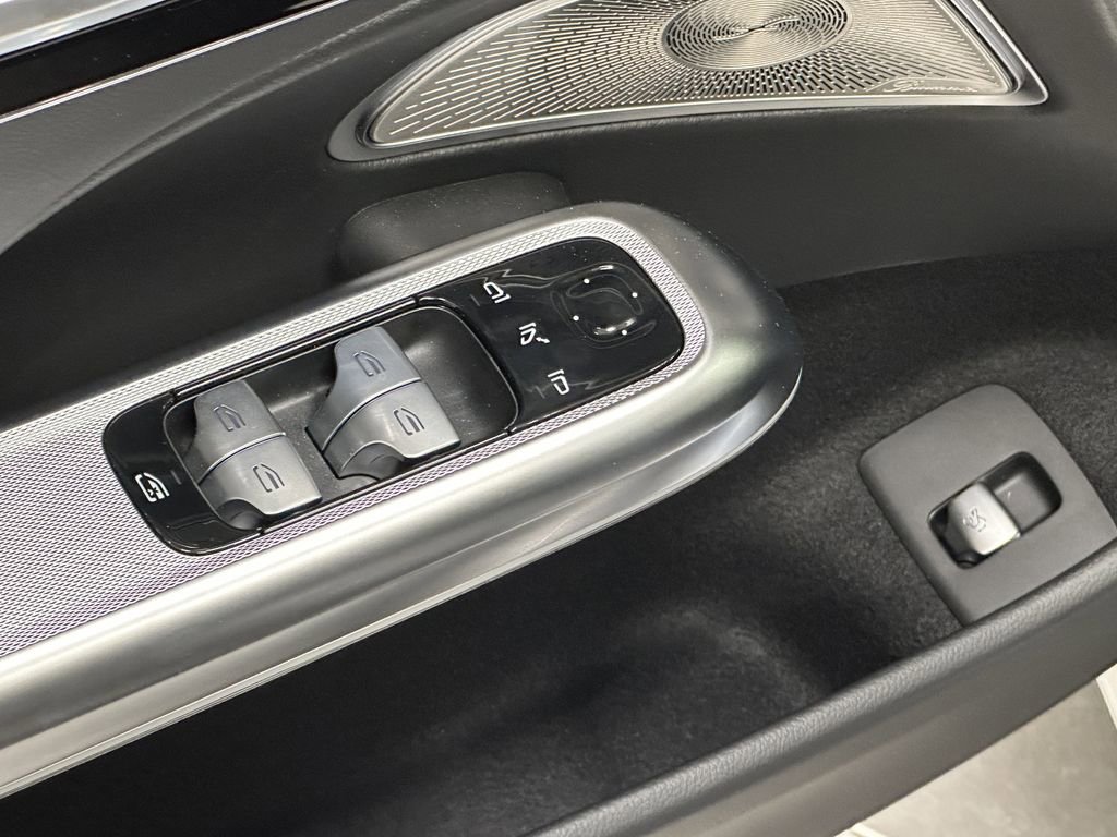 2026 Mercedes Benz E 450 4MATIC photo 11