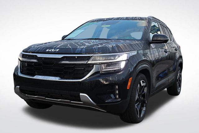 2024 Kia Seltos SX photo 2