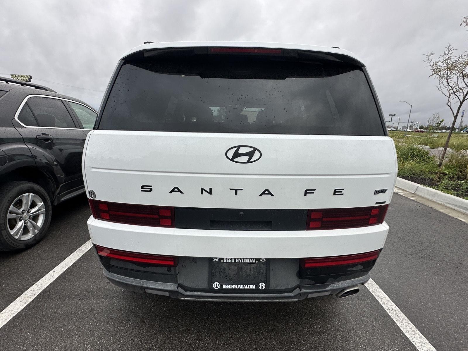 2024 Hyundai Santa Fe XRT photo 3