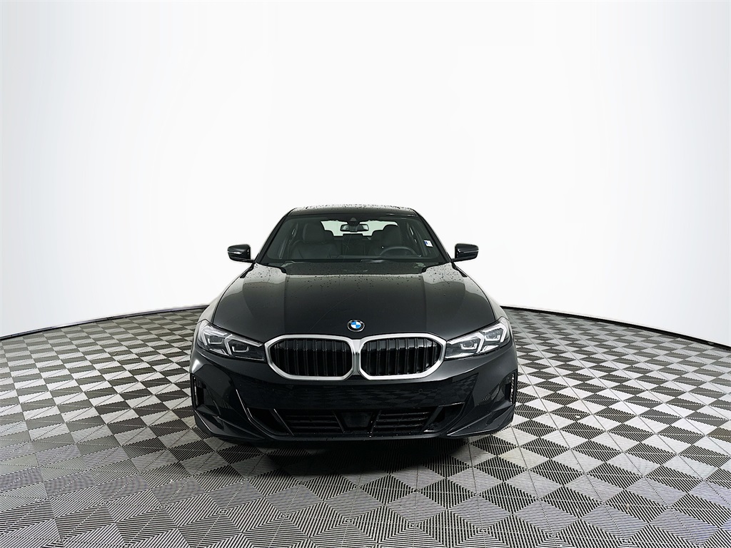 2025 Bmw 330i photo 2