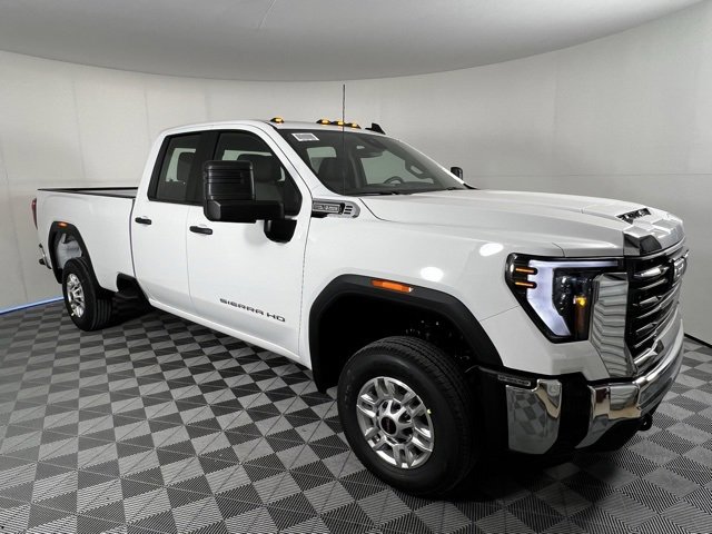 2026 GMC Sierra 2500HD Pro's photo