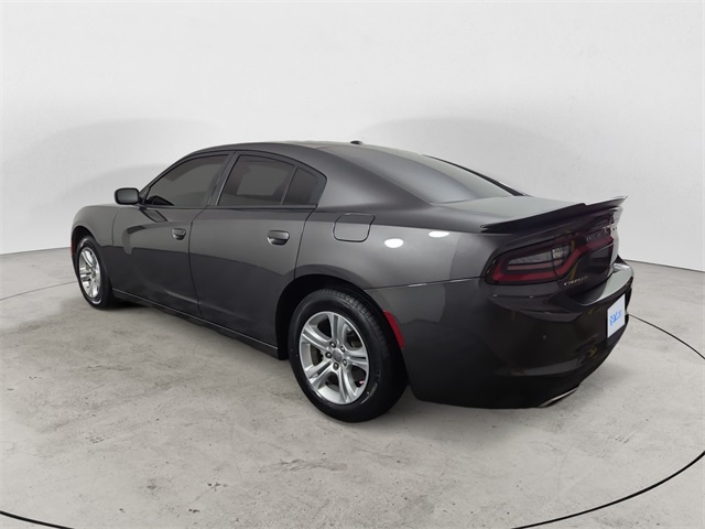 2022 Dodge Charger SXT photo 3