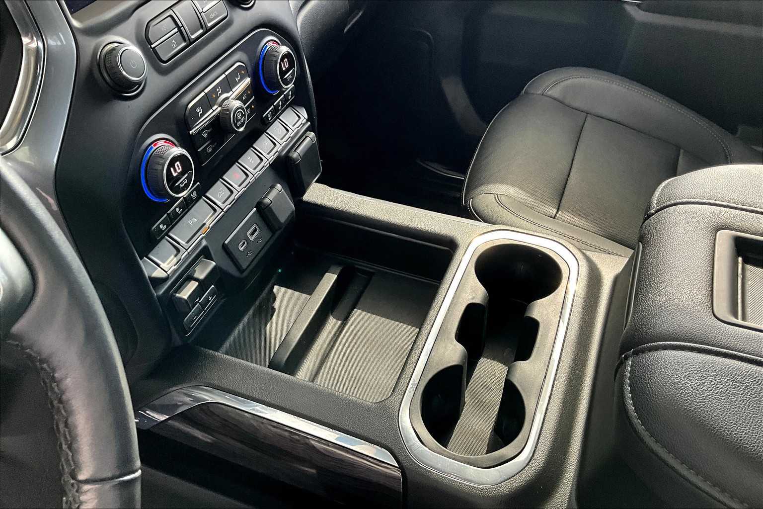 2022 Chevrolet Silverado 1500 LTZ photo 14