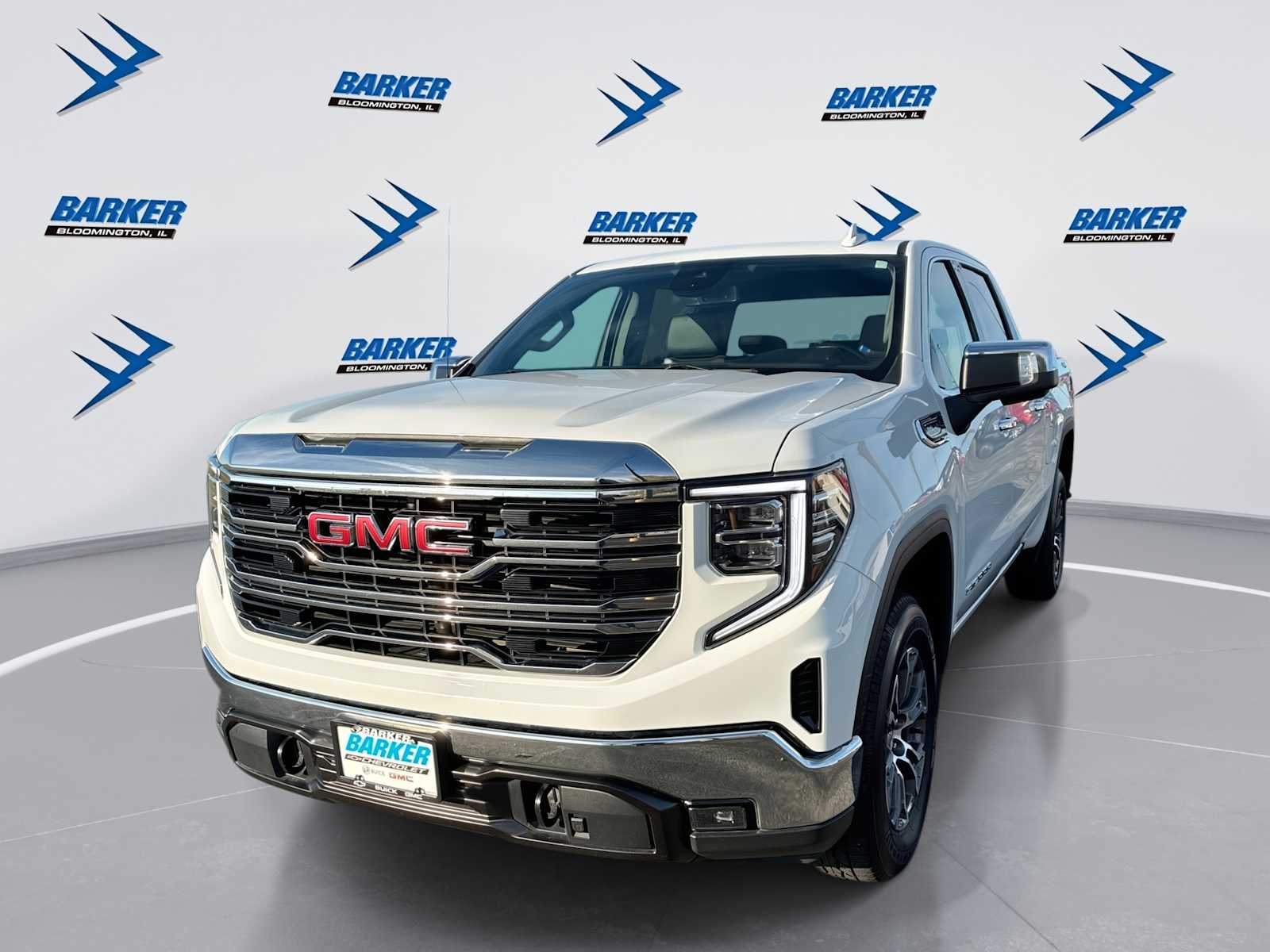 2023 GMC Sierra 1500 SLT's photo