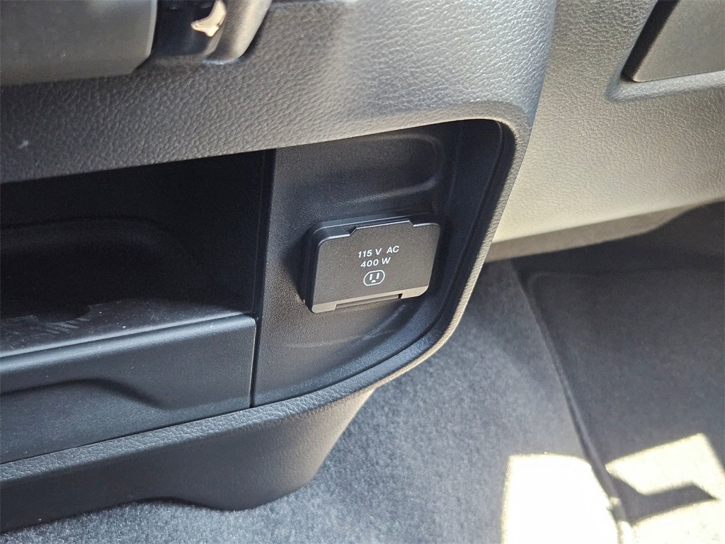 2025 Ram 2500 Tradesman photo 24