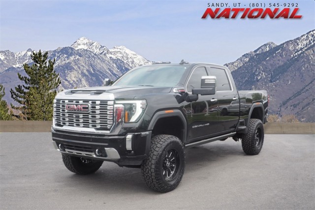 2024 GMC Sierra 3500HD Denali