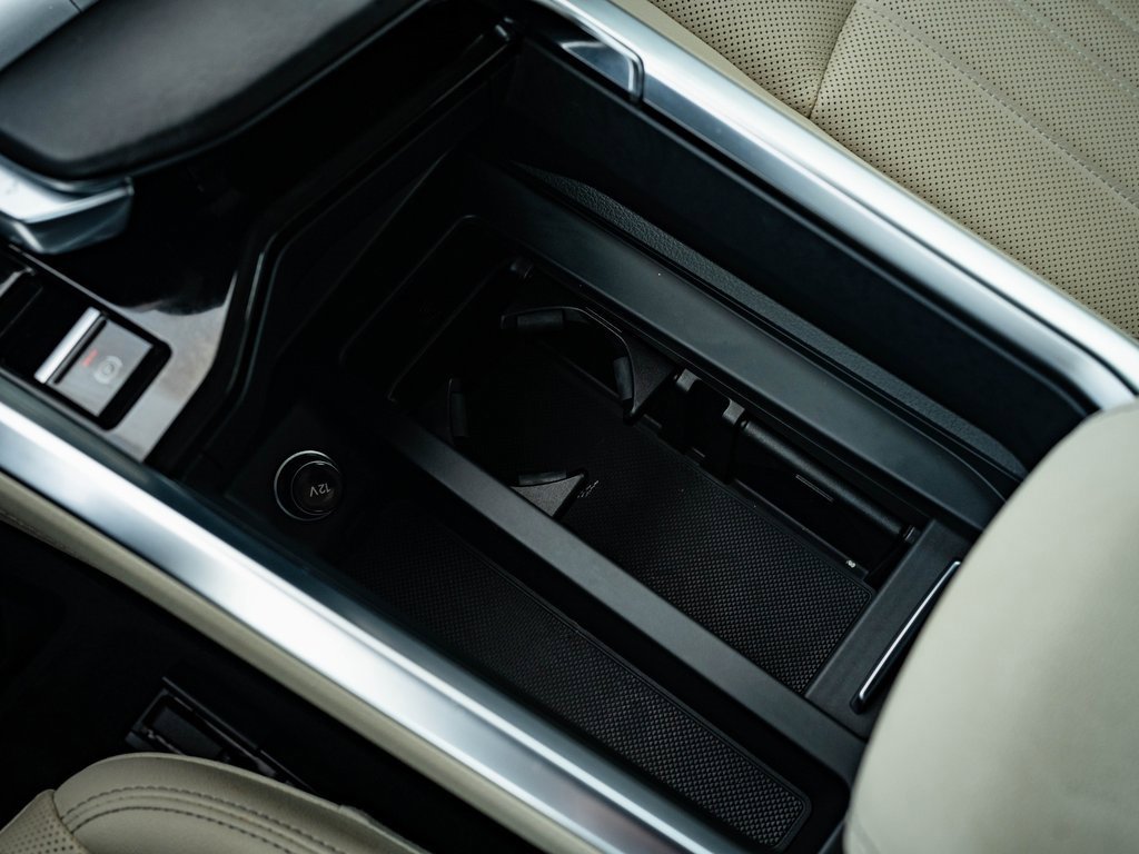 2022 Audi e-tron Premium Plus photo 31