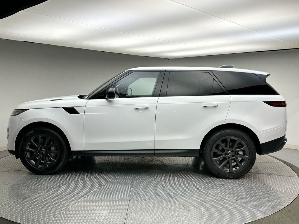 2025 Land Rover Range Rover Sport P360 S photo 2