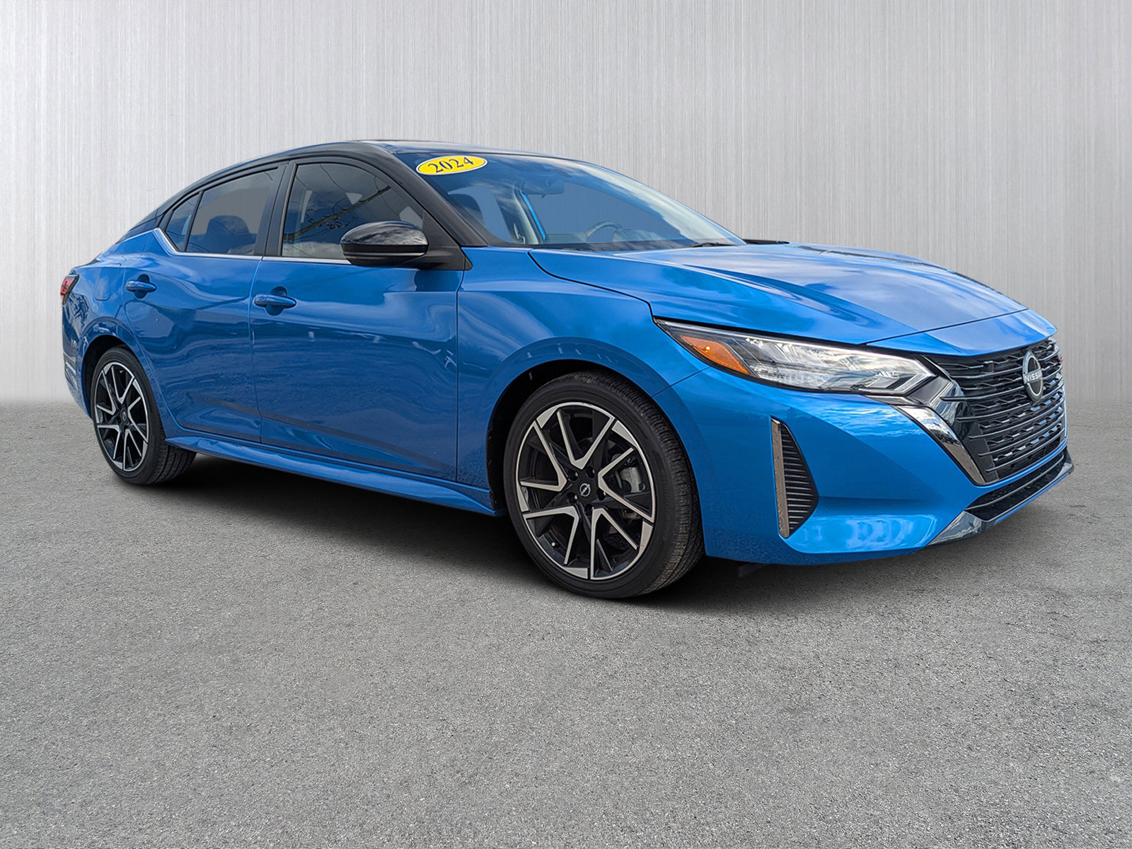 2024 Nissan Sentra SR's photo