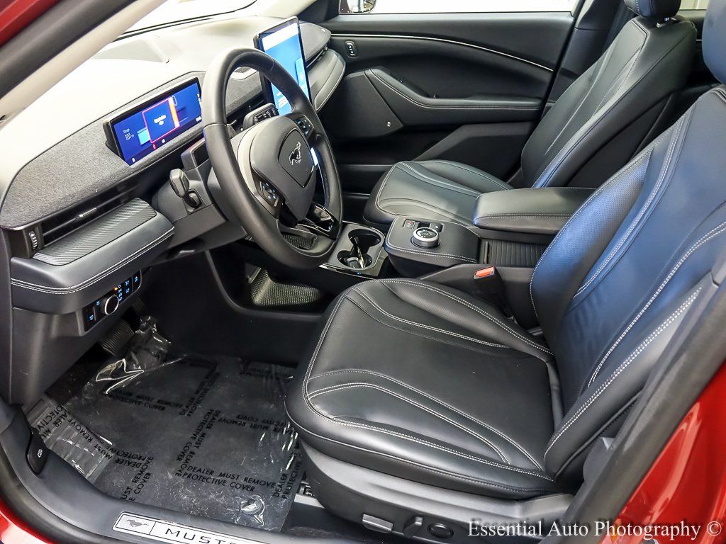 2023 FORD MUSTANG MACH-E - Image 9