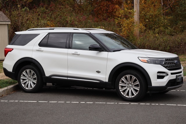 2022 Ford Explorer King Ranch photo 2