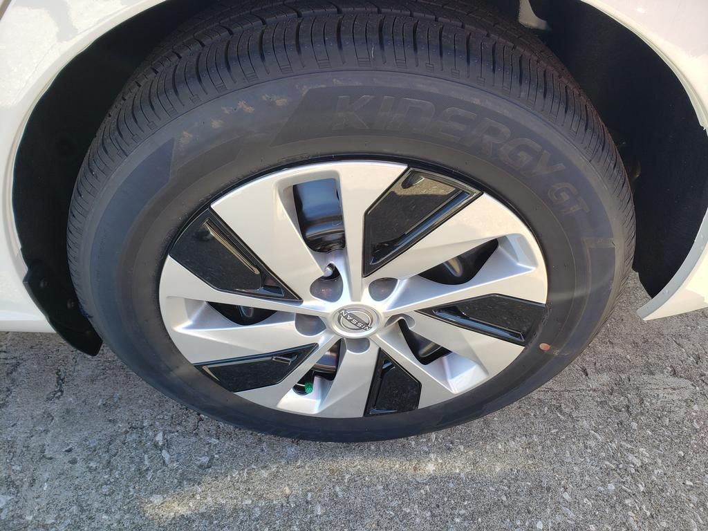 2025 Nissan Altima 2.5 S photo 10