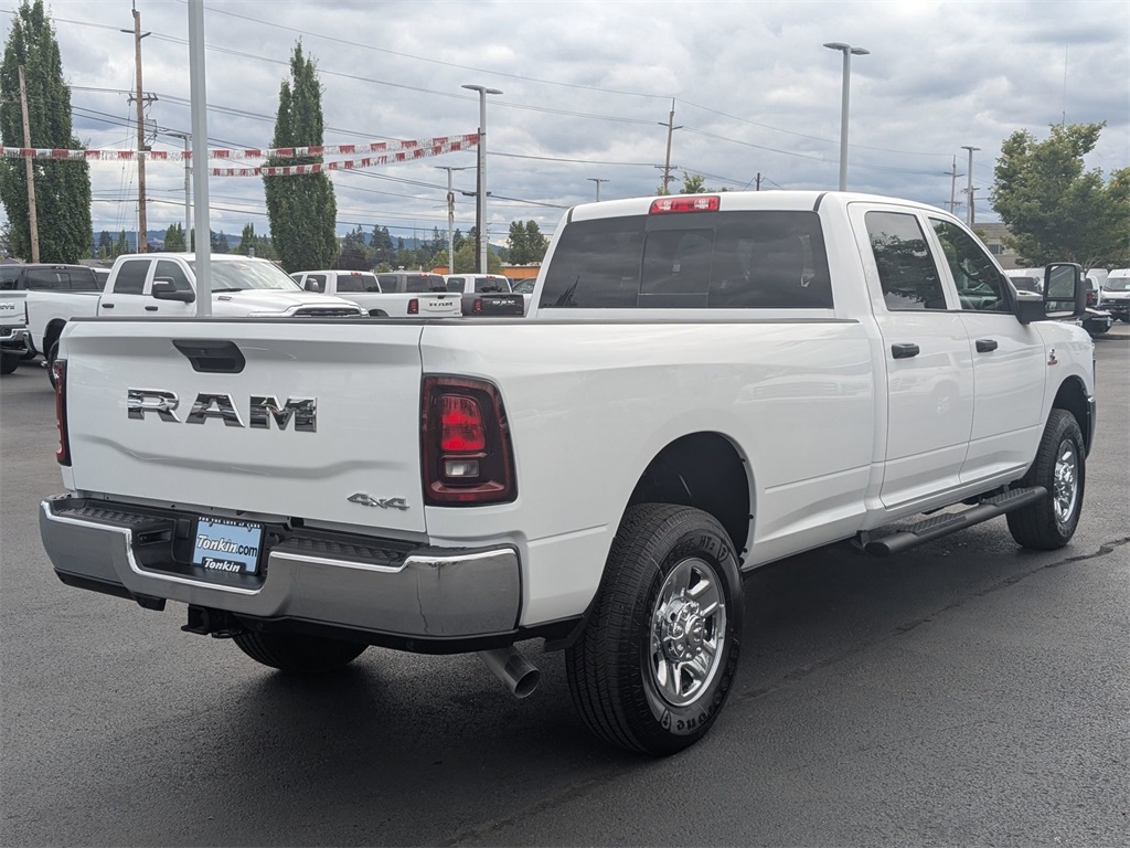 2025 Ram 3500 Tradesman photo 6