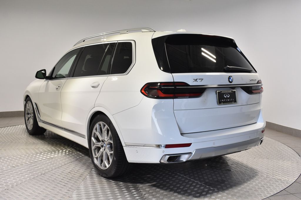 2023 Bmw X7 xDrive40i photo 4