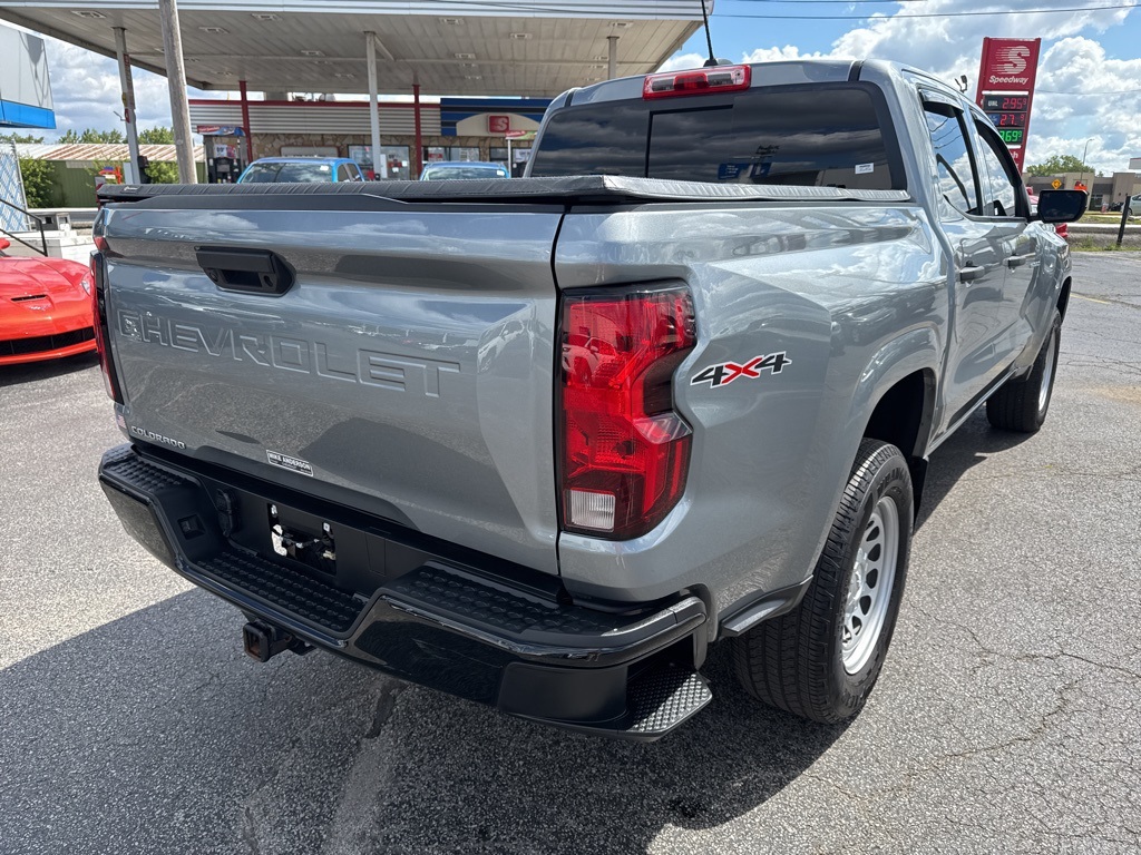 2023 Chevrolet Colorado Work Truck photo 2