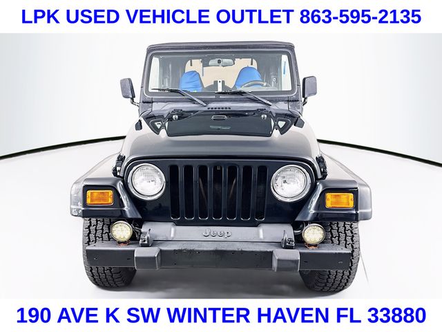 2001 Jeep Wrangler SE photo 2