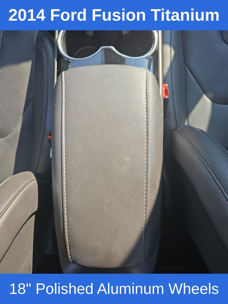 2014 Ford Fusion Titanium photo 25