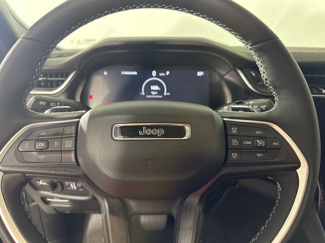 2025 Jeep Grand Cherokee Laredo X photo 11