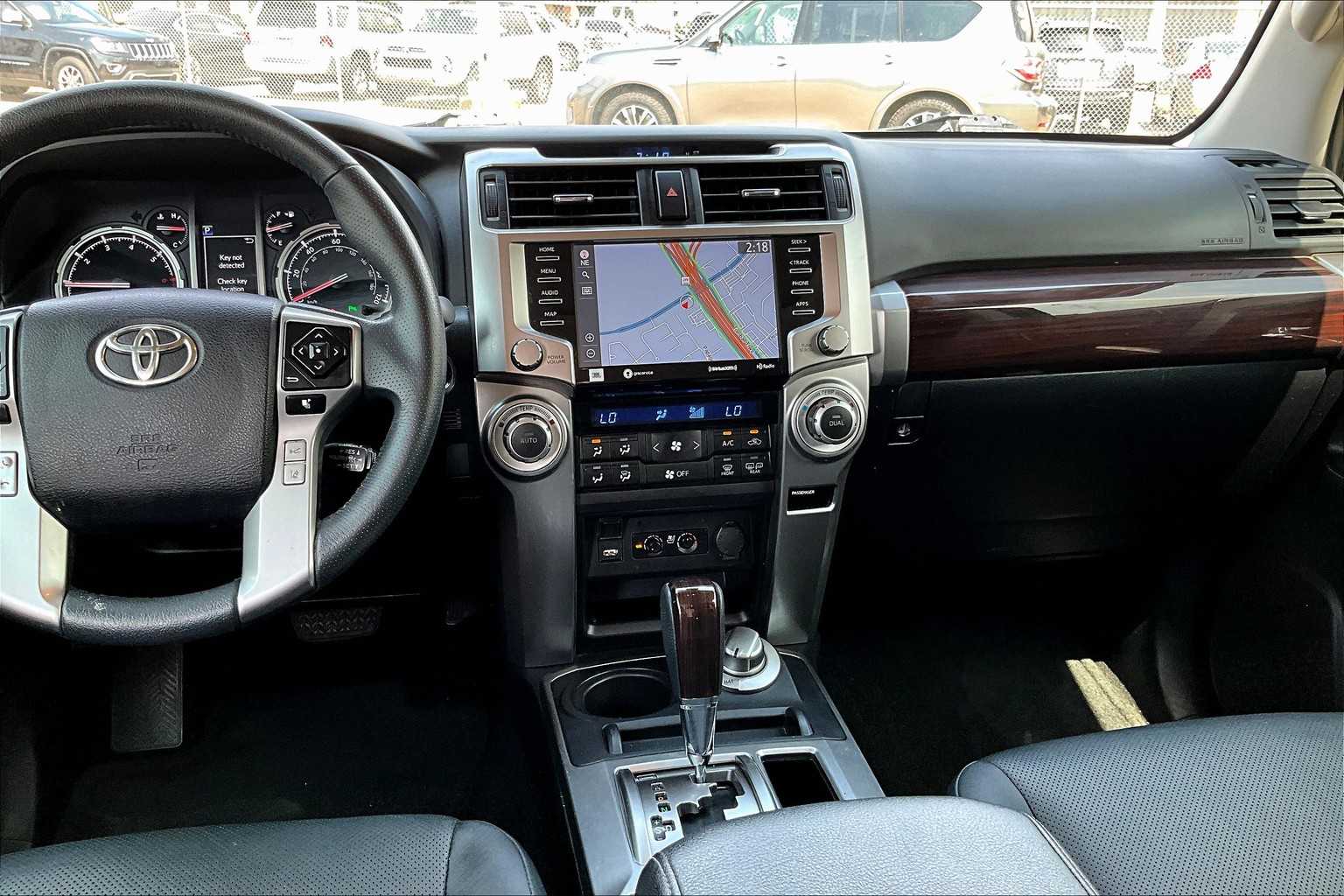 2022 Toyota 4Runner Limited photo 3