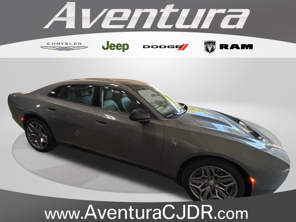 2026 Dodge Charger Daytona Scat Pack's photo