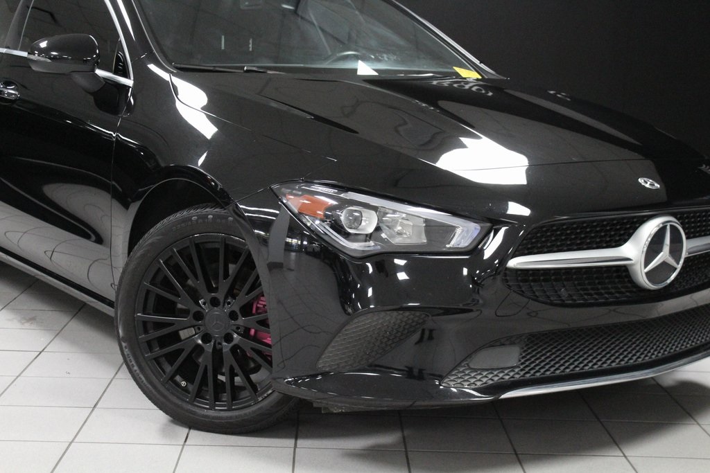 2022 Mercedes Benz CLA 250 photo 2