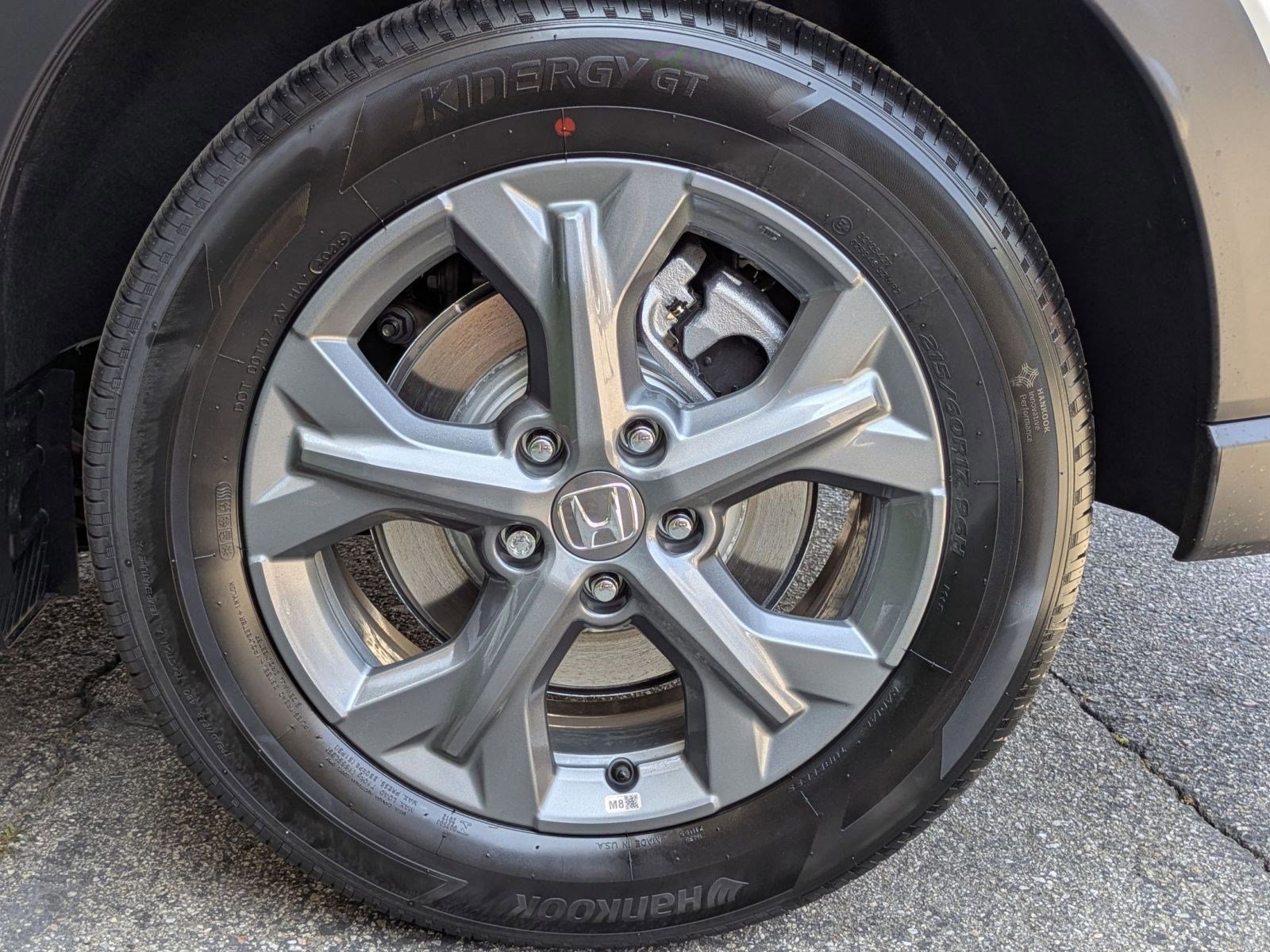 2026 Honda HR-V LX photo 6