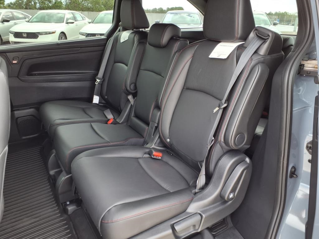 2026 Honda Odyssey photo 27