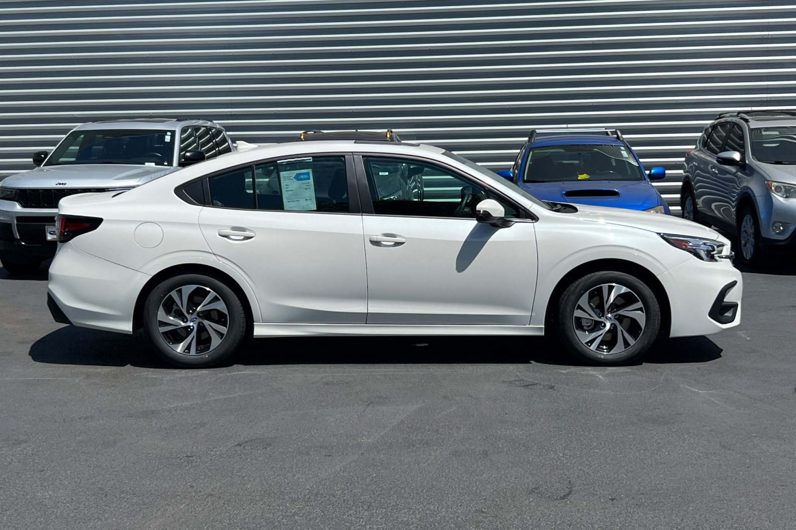2025 Subaru Legacy Premium photo 3