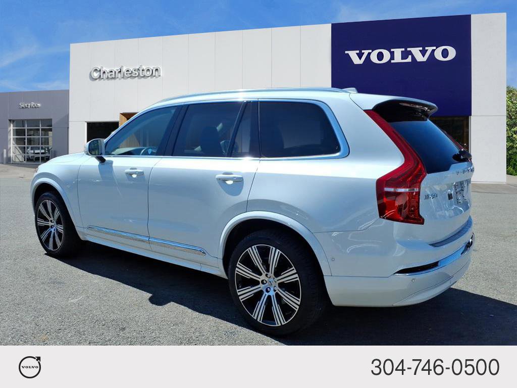2024 Volvo XC90 Plus photo 4