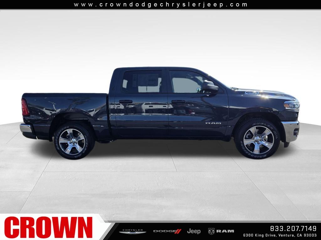 2025 Ram 1500 Tradesman photo 4