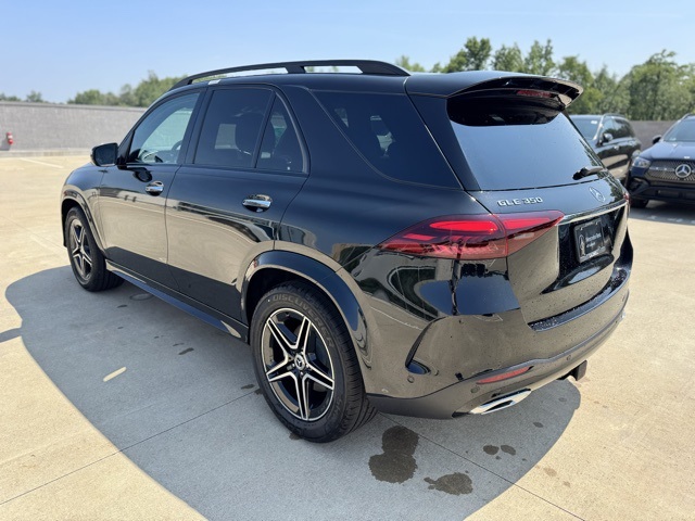 2026 Mercedes Benz GLE 350 4MATIC photo 4