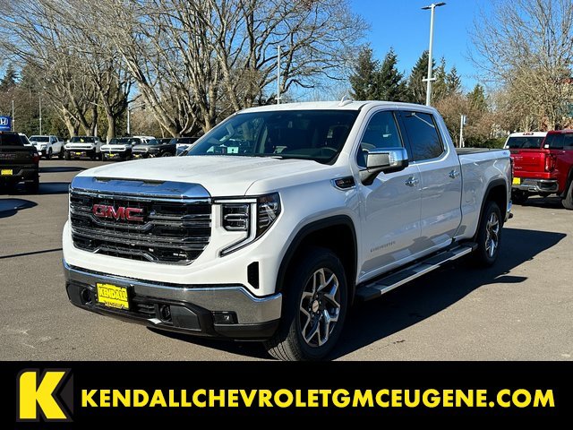 2025 GMC Sierra 1500 SLT's photo