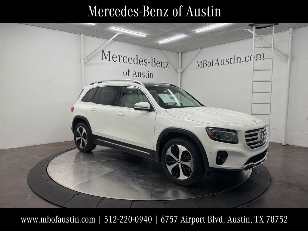 2026 Mercedes-Benz GLB GLB 250's photo