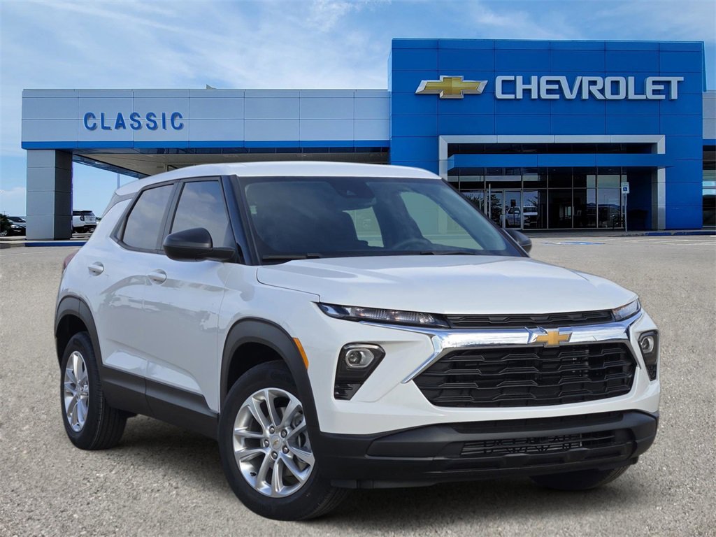 2026 Chevrolet Trailblazer LS's photo