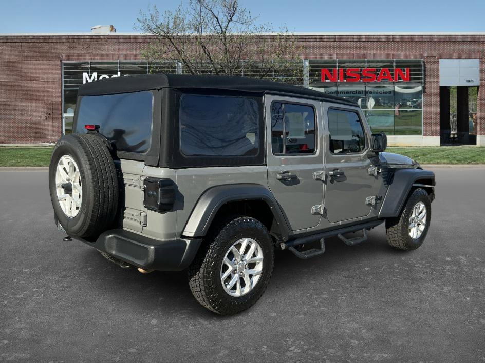 2023 Jeep Wrangler Sport S photo 4