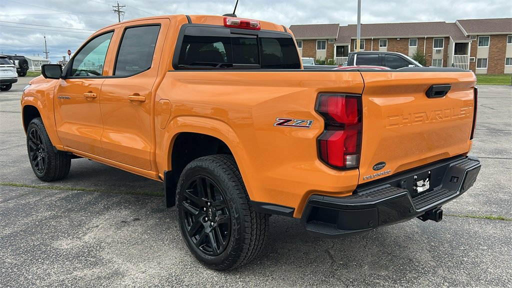 2025 Chevrolet Colorado Z71 photo 6