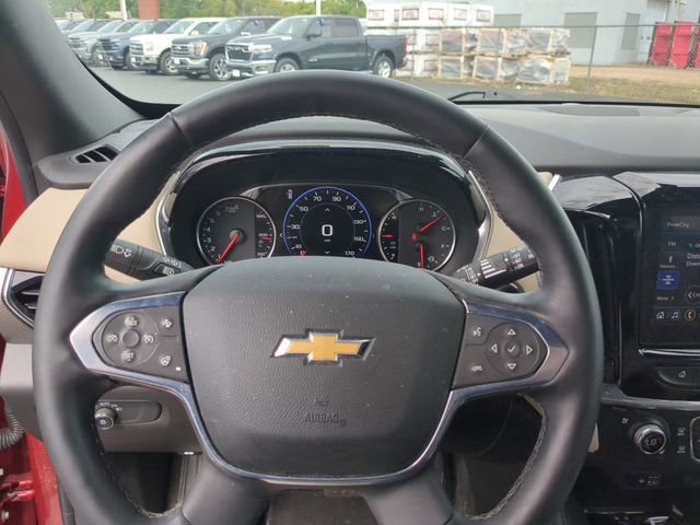 2023 Chevrolet Traverse Premier photo 11
